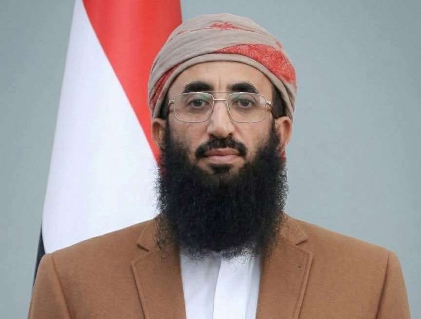 وزير الأوقاف يعلن الانتهاء من إصدار تأشيرات حجاج اليمن لموسم 1447هـ